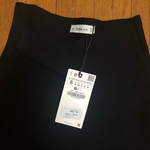 Zara light knit skirt - Picture 3 of 3